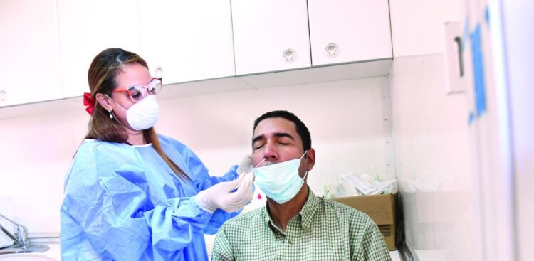 La OMS notifica más de 400,000 casos de COVID-19 en el mundo durante las 3 primeras semanas de 2024